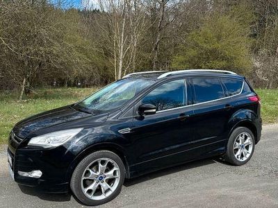 Gebraucht Ford Kuga Individual 150 PS (110 kW) 2014 Schwarz SUV
