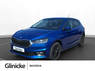 Gebraucht Skoda Fabia Style 110 PS (80 kW) 2022 Raceblau metallic Kleinwagen