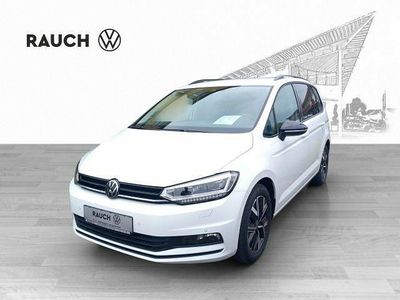 Gebraucht VW Touran Highline 150 PS (110 kW) 2024 Weiß Van / Kleinbus