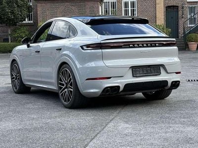 Porsche Cayenne E-Hybrid Coupe