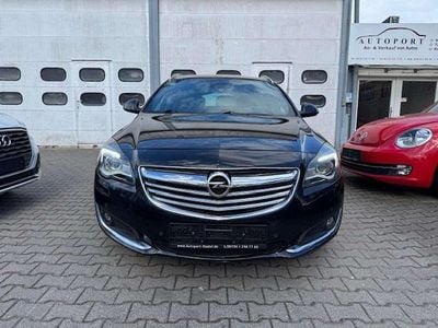 Gebraucht Opel Insignia 140 PS (102 kW) 2013 Schwarz Kombi