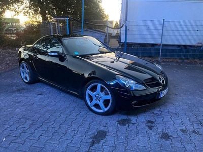 Schwarz Gebraucht 2004 Mercedes SLK200 Cabrio | 11.000 € (Fairer Preis)
