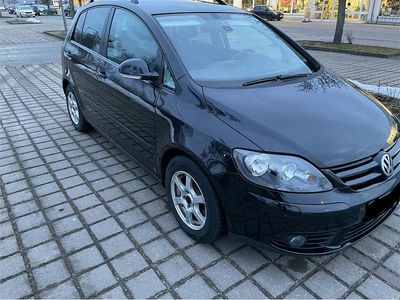 Gebraucht VW Golf Plus Cross 122 PS (89 kW) 2008 Schwarz Van / Kleinbus
