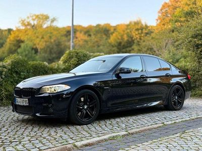 Gebraucht BMW 525 Sport Line 218 PS (160 kW) 2013 Schwarz Limousine
