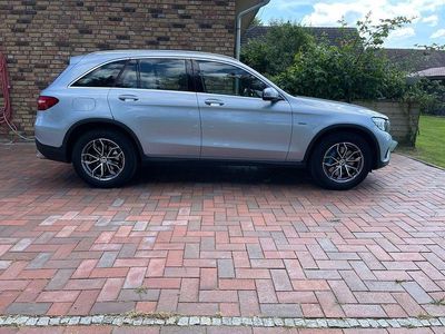 Gebraucht Mercedes GLC350 320 PS (235 kW) 2017 Silber SUV