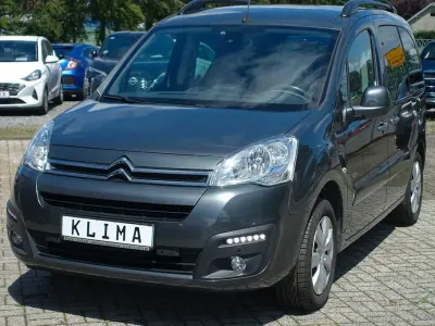 Gebraucht Citroën Berlingo SELECTION 110 PS (80 kW) 2018 Grau Van / Kleinbus