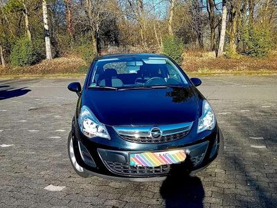 Gebraucht Opel Corsa 69 PS (50 kW) 2013 Schwarz Kleinwagen