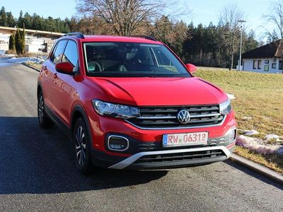 Rot Gebraucht 2021 VW T-Cross Active SUV | 18.990 € (Fairer Preis)