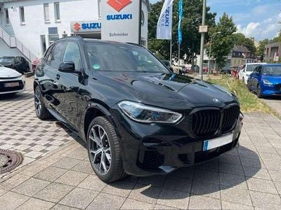 Saphirschwarz Gebraucht 2021 BMW X5 M SUV | 49.990 € (Fairer Preis)
