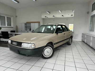 Używany Audi 80 75 KM (55 kW) 1986 Złoty Sedan/Limuzyna