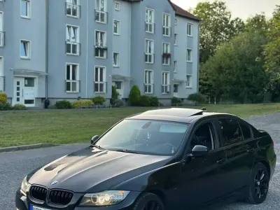 Gebraucht BMW 320 170 PS (125 kW) 2009 Schwarz Limousine