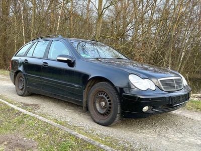 Gebraucht Mercedes C180 Classic 143 PS (105 kW) 2003 Schwarz Kombi