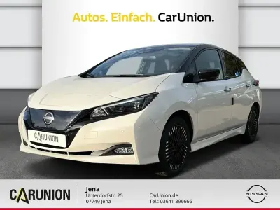Gebraucht Nissan Leaf N-Connecta 110 kW (150 PS) 2024 Pearl white/black (schwarz) Kleinwagen