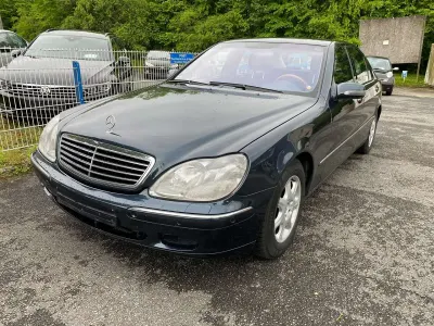 Używany Mercedes S430 279 KM (205 kW) 2000 Czarny Sedan/Limuzyna