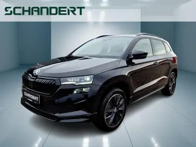 Neu Skoda Karoq SportLine 150 PS (110 kW) 2026 Schwarzmagic perleffekt SUV