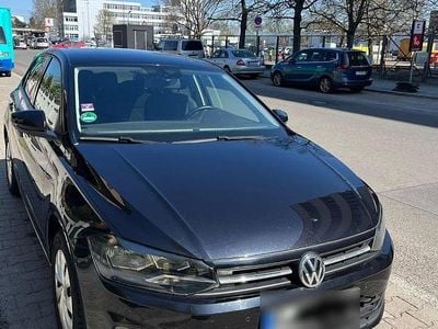 Gebraucht VW Polo 75 PS (55 kW) 2017 Schwarz Kleinwagen