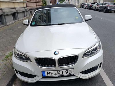 BMW 218