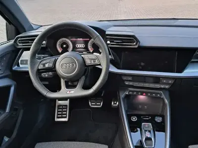 Gebraucht Audi A3 Sport 150 PS (110 kW) 2025 Schwarz Limousine