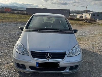 Gebraucht Mercedes A150 95 PS (69 kW) 2008 Silber Van / Kleinbus