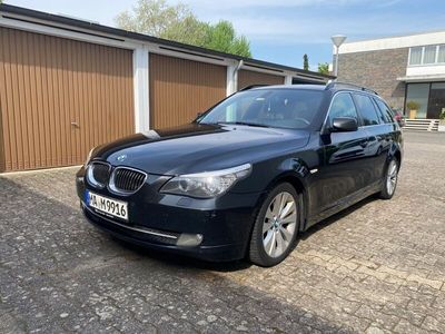 BMW 525