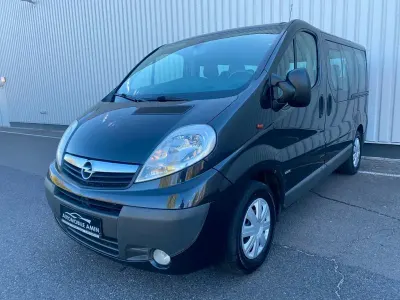 Usata Opel Vivaro 114 CV (83 kW) 2014 Nero Monovolume