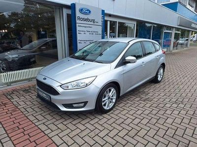 Gebraucht Ford Focus Trend 125 PS (91 kW) 2015 Silber Limousine