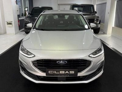 Second-hand Ford Focus Cool & Connect 120 CP (88 kW) 2023 Argintiu Break