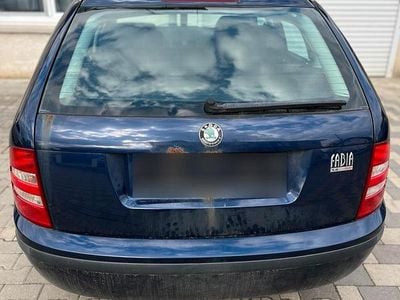 Second-hand Skoda Fabia 80 CP (58 kW) 2004 Albastru Break