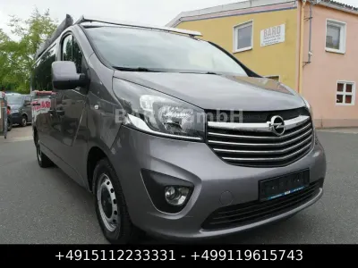 Gebraucht Opel Vivaro 95 PS (69 kW) 2016 Grau Van / Kleinbus