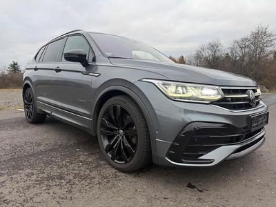 Usata VW Tiguan Allspace R-line 200 CV (147 kW) 2022 Grigio SUV