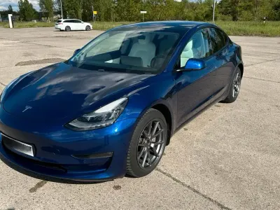 Occasion Tesla Model 3 Long Range AWD 339 kW (462 ch) 2020 Bleue Berline