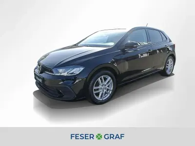 Gebraucht VW Polo Life 80 PS (58 kW) 2023 Deep black perleffekt Limousine