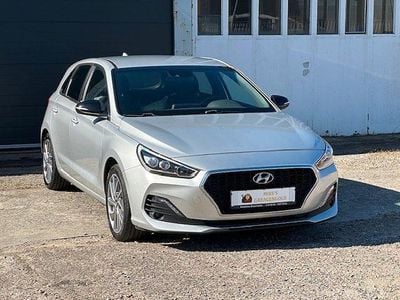 Gebraucht Hyundai i30 Passion Plus 140 PS (102 kW) 2018 Silber Limousine