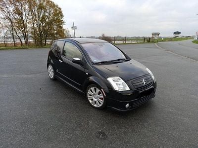 Gebraucht Citroën C2 Chic 122 PS (89 kW) 2007 Schwarz Kleinwagen