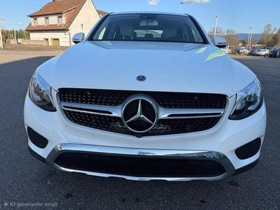 Gebraucht Mercedes GLC350 258 PS (189 kW) 2018 Weiß Coupé