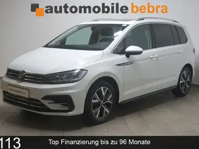 Gebraucht VW Touran R-line 150 PS (110 kW) 2023 Pure white Van / Kleinbus