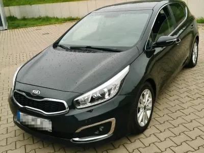 Gebraucht Kia Ceed 135 PS (99 kW) 2016 Schwarz Kleinwagen