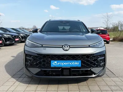 Neu VW T-Roc Sound 150 PS (110 kW) 2026 Wolf grey metallic SUV