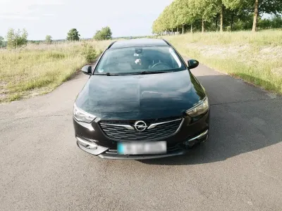 Gebraucht Opel Insignia 136 PS (100 kW) 2026 Schwarz Kombi