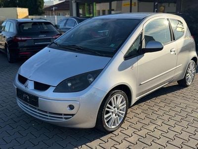 Gebraucht Mitsubishi Colt Invite 95 PS (69 kW) 2009 Silber Kleinwagen