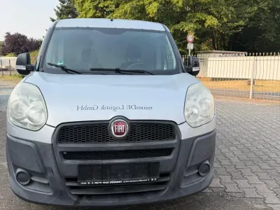 Gebraucht Fiat Doblò 90 PS (66 kW) 2013 Grau Van / Kleinbus