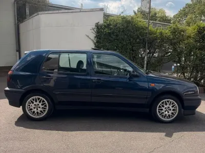 Gebraucht VW Golf III GTI 115 PS (84 kW) 1993 Blau Limousine