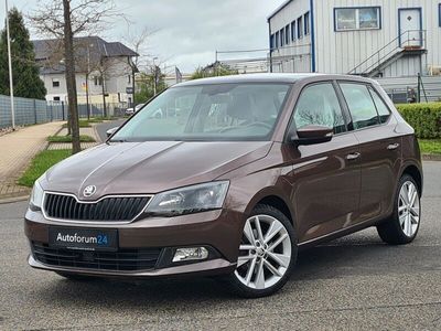 gebraucht Skoda Fabia Style *Autom.*Panorama*PDC*SHZ*AppleCar*