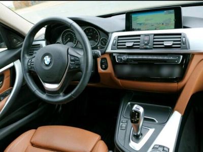 gebraucht BMW 320 d Touring Luxury Line H/K NaviProf AHK Leder