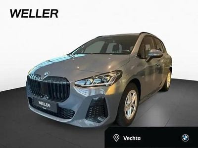Sparkling kupfergrau (grau) Gebraucht 2025 BMW 220 Active Tourer M Sport Van / Kleinbus | 33.990 € (Superpreis)