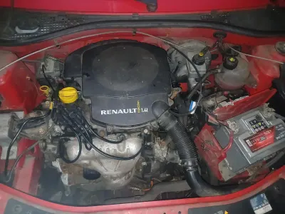 Gebraucht Dacia Sandero 75 PS (55 kW) 2009 Rot Kleinwagen