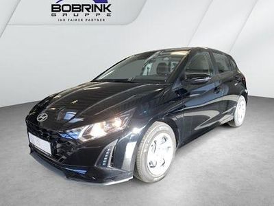 Neu Hyundai i20 Select 100 PS (73 kW) 2026 Schwarz Kleinwagen