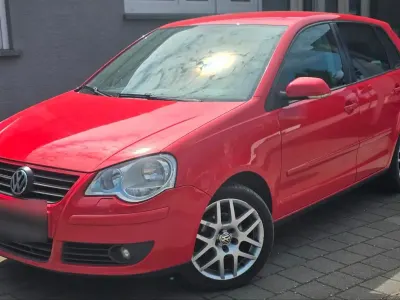 Gebraucht VW Polo Edition 60 PS (44 kW) 2009 Rot Kleinwagen