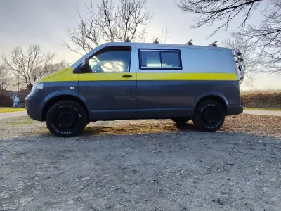 Gebraucht VW T5 131 PS (96 kW) 2006 Grau Van