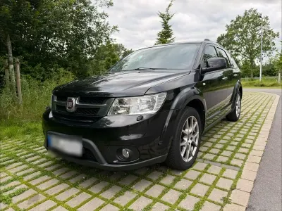 Gebraucht Fiat Freemont Lounge 170 PS (125 kW) 2015 Schwarz SUV